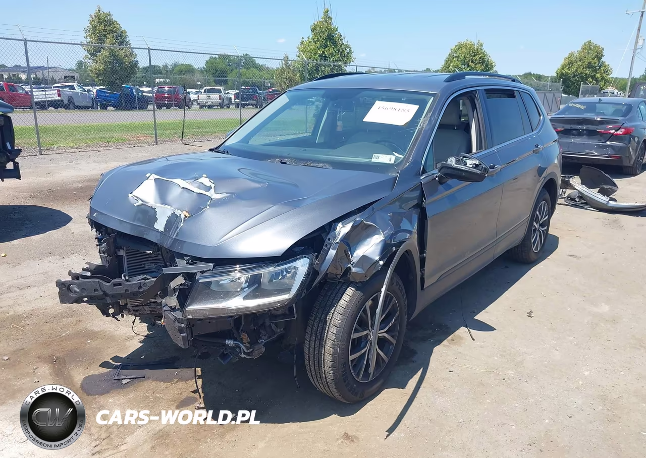 2019 Volkswagen Tiguan 2.0T Se-2.0T Sel-2.0T Sel R-Line-2.0T Sel R-Line Black VIN:3VV2B7AX1KM120088 - 2