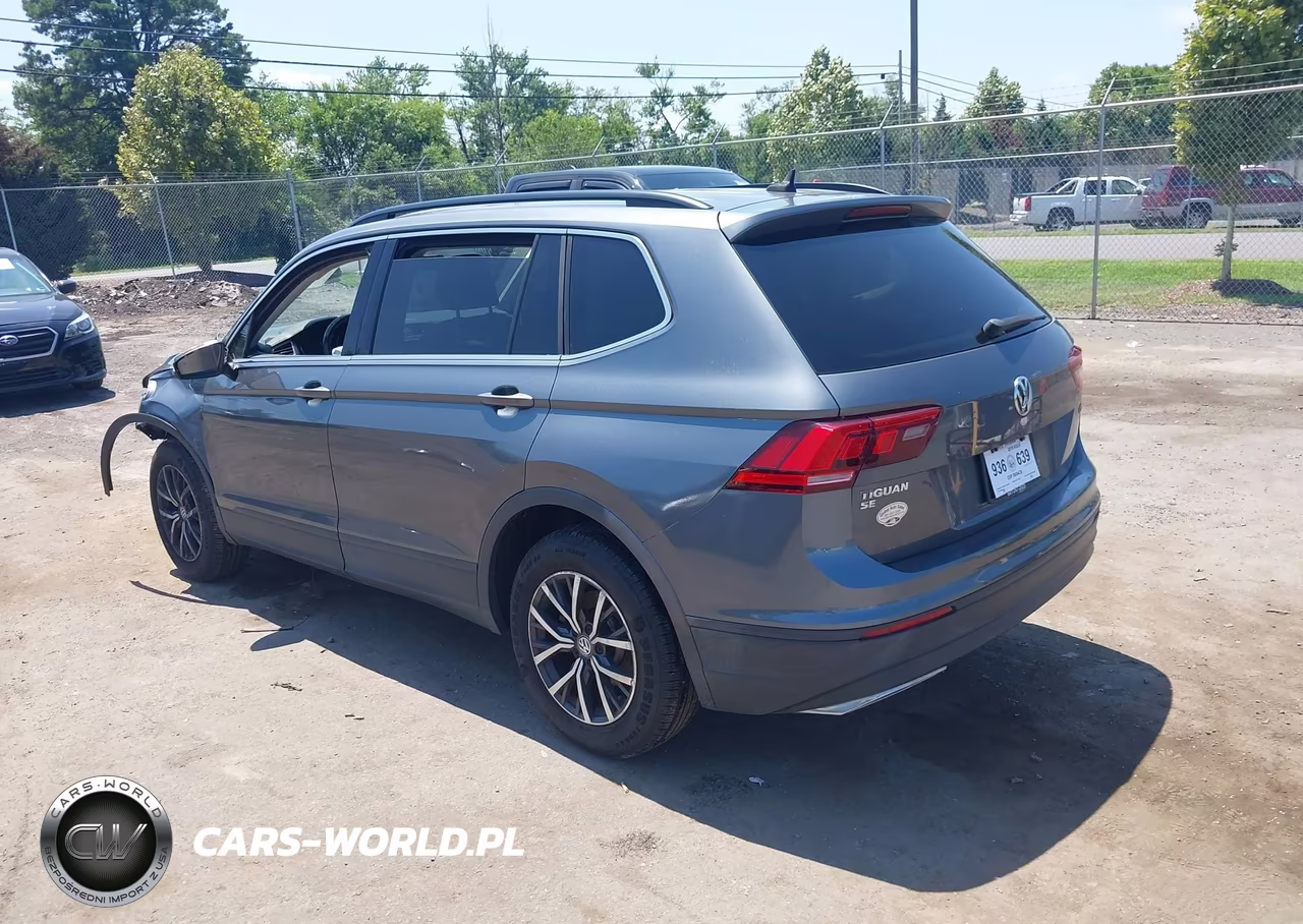 2019 Volkswagen Tiguan 2.0T Se-2.0T Sel-2.0T Sel R-Line-2.0T Sel R-Line Black VIN:3VV2B7AX1KM120088 - 3