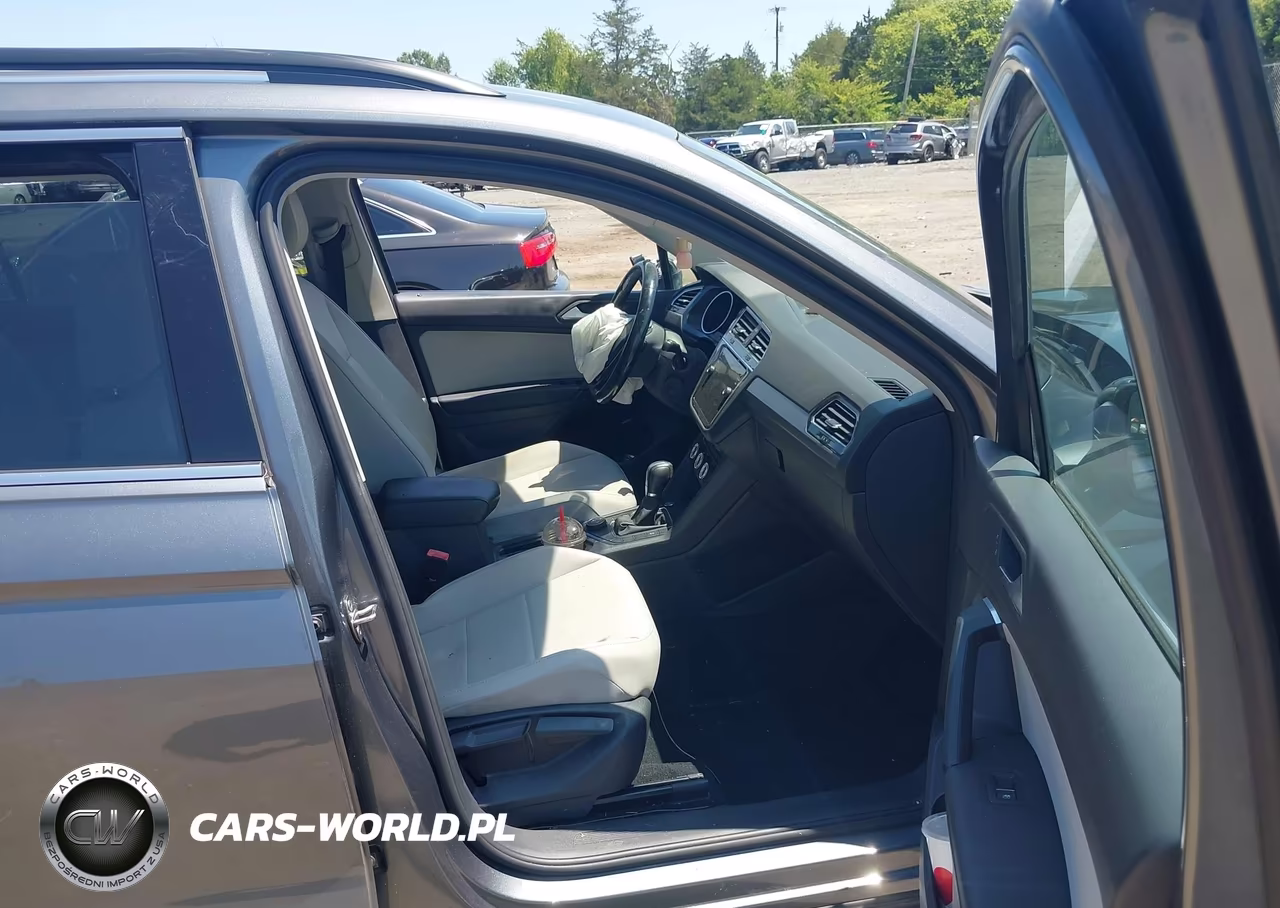 2019 Volkswagen Tiguan 2.0T Se-2.0T Sel-2.0T Sel R-Line-2.0T Sel R-Line Black VIN:3VV2B7AX1KM120088 - 5