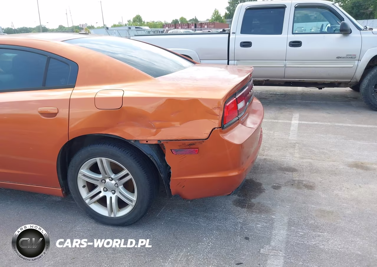 2011 Dodge Charger VIN:2B3CL3CG4BH606612 - 6
