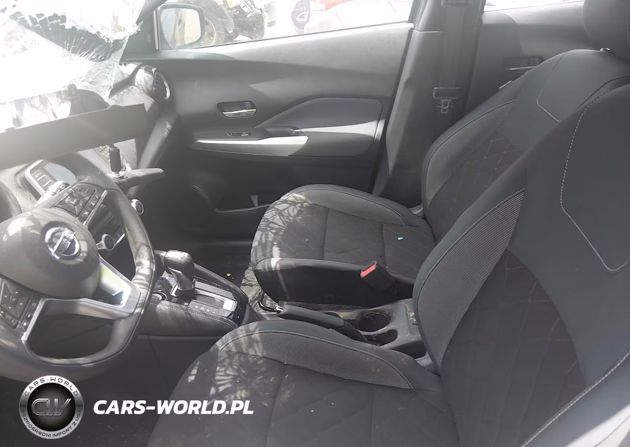 2019 Nissan Kicks Sv VIN:3N1CP5CU5KL559024 - 5