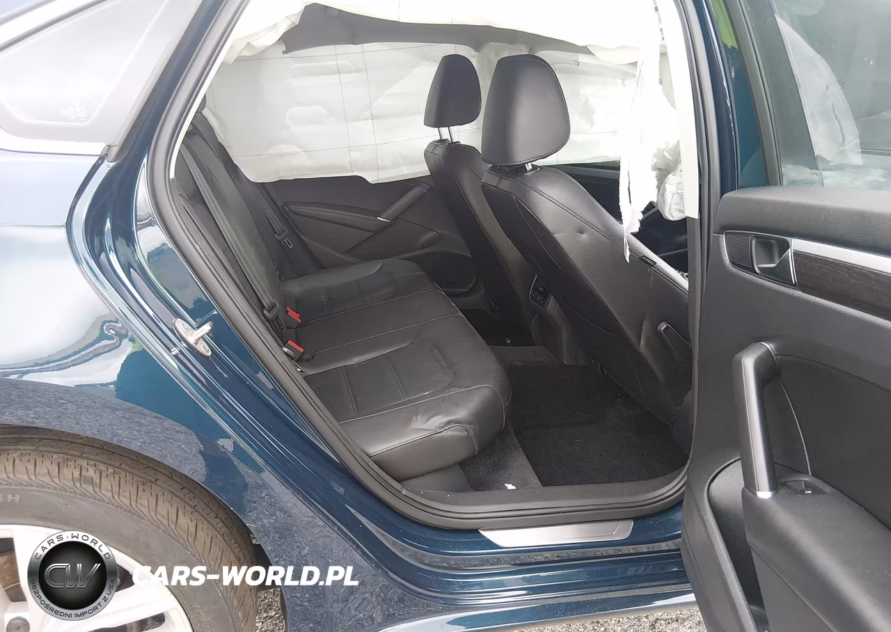 2018 Volkswagen Passat 2.0T Se VIN:1VWBA7A32JC041427 - 8