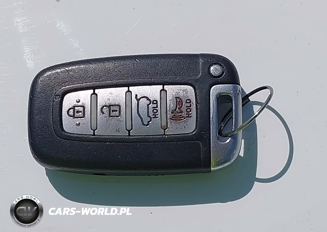 2015 Hyundai Veloster VIN:KMHTC6AD8FU238698 - 11