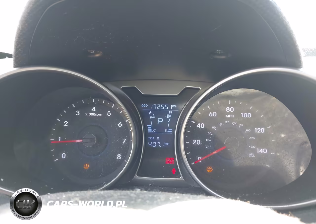 2015 Hyundai Veloster VIN:KMHTC6AD8FU238698 - 7