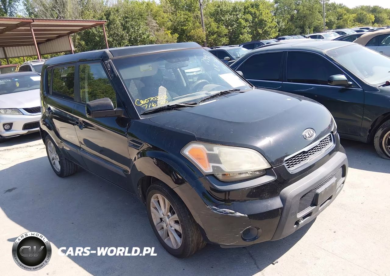 2011 Kia Soul +