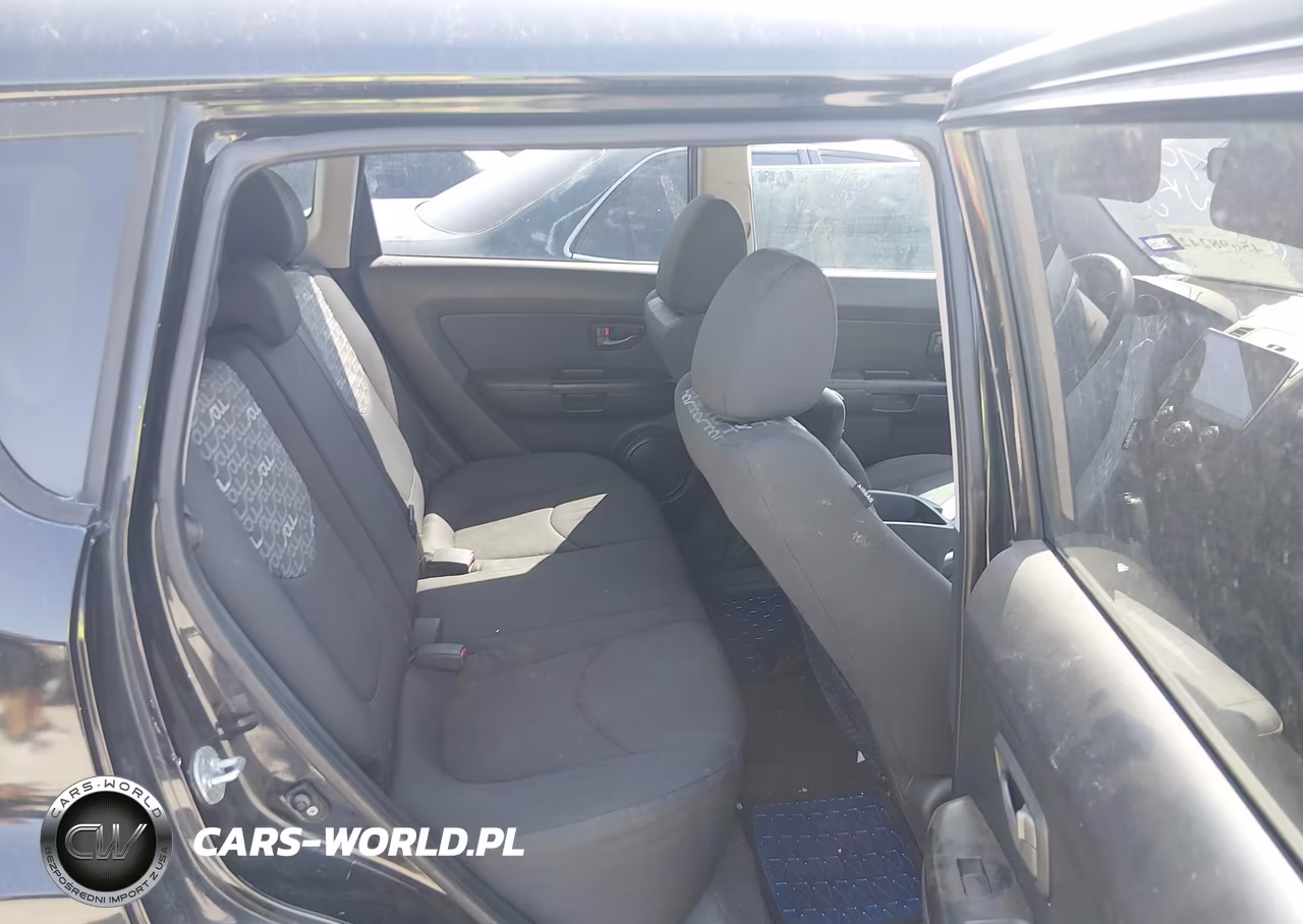 2011 Kia Soul + VIN:KNDJT2A29B7709981 - 8
