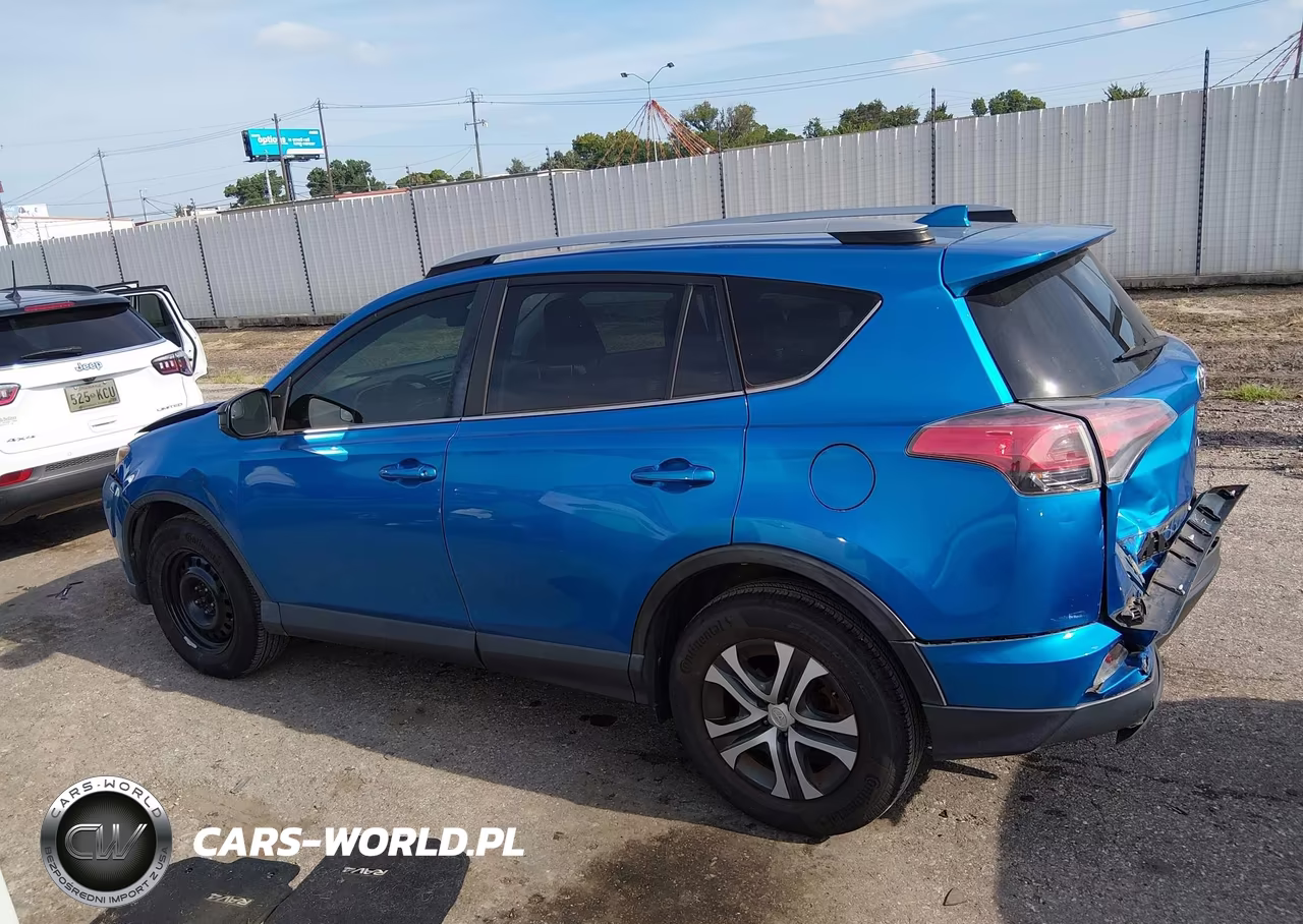 2018 Toyota Rav4 Le VIN:JTMZFREVXJJ205223 - 14