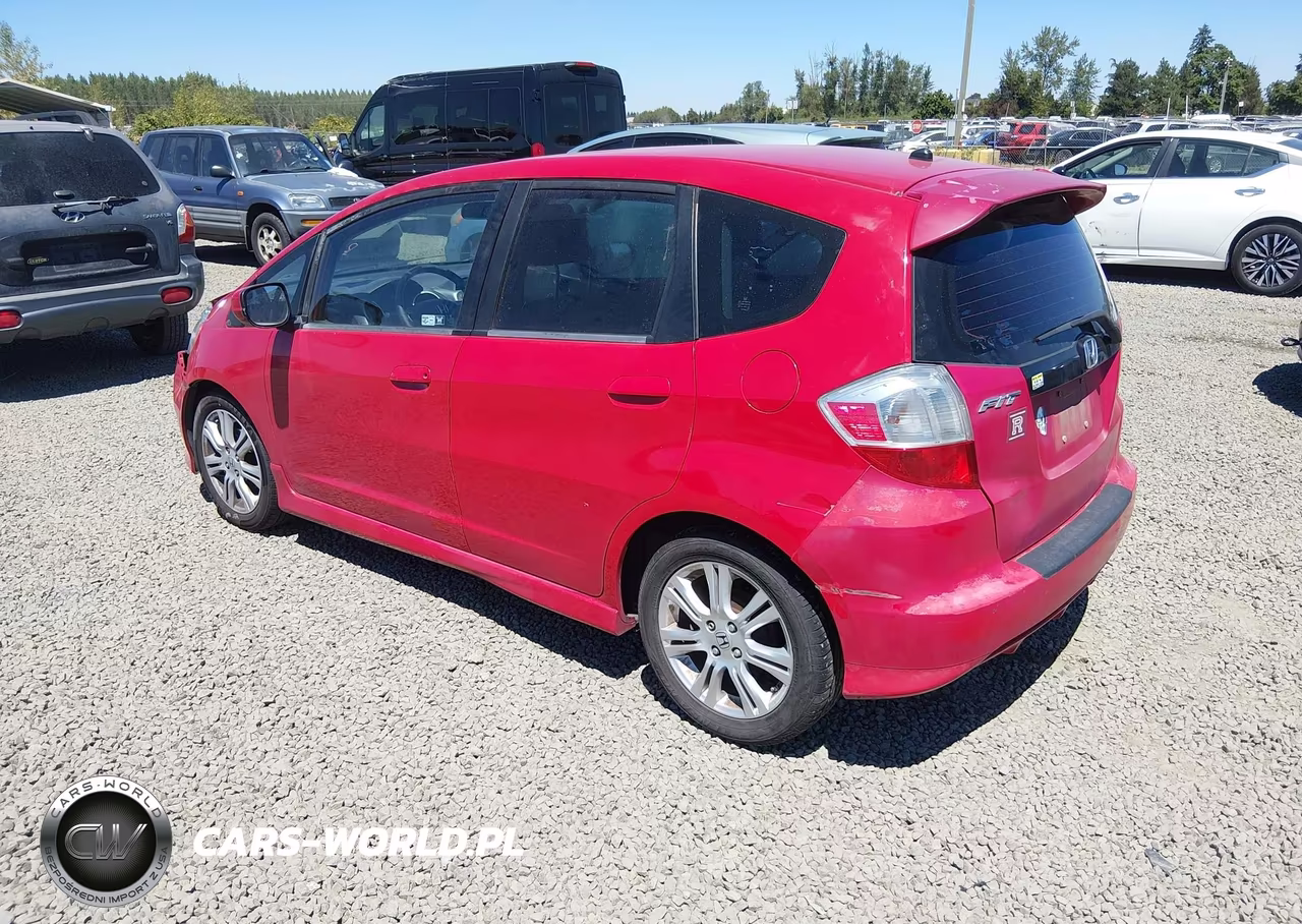 2009 Honda Fit Sport VIN:JHMGE88459S039334 - 3