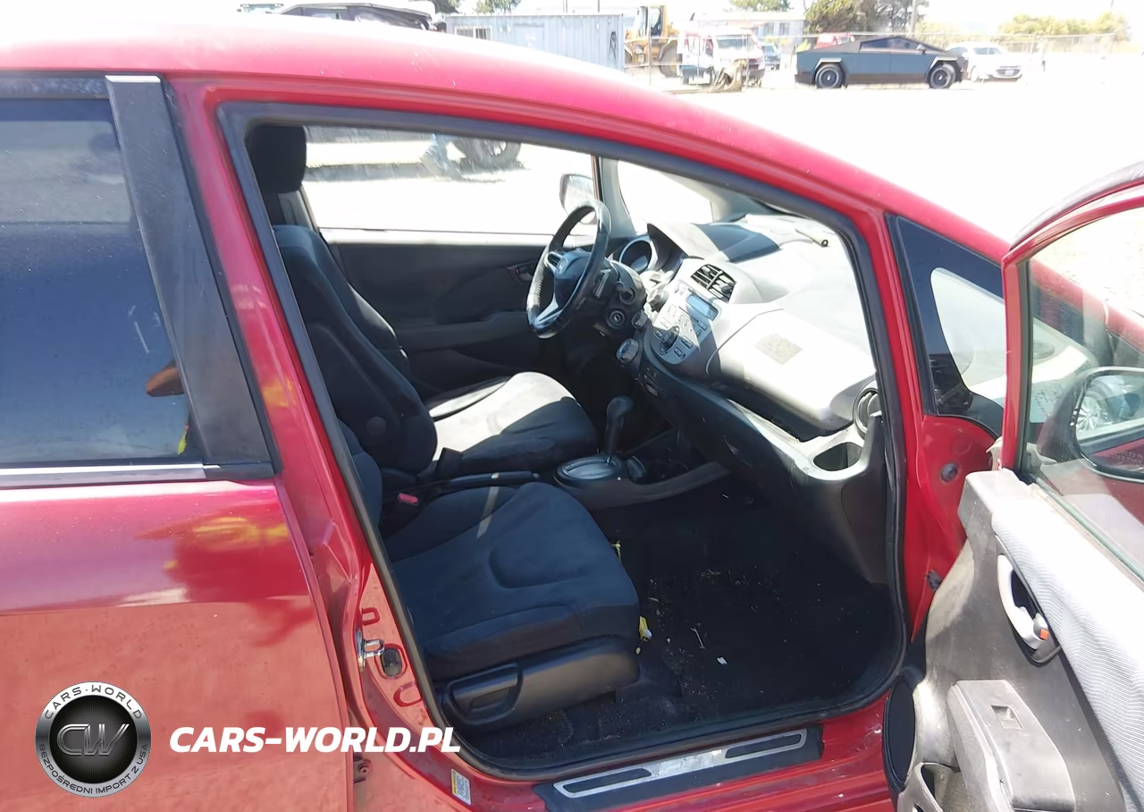 2009 Honda Fit Sport VIN:JHMGE88459S039334 - 5