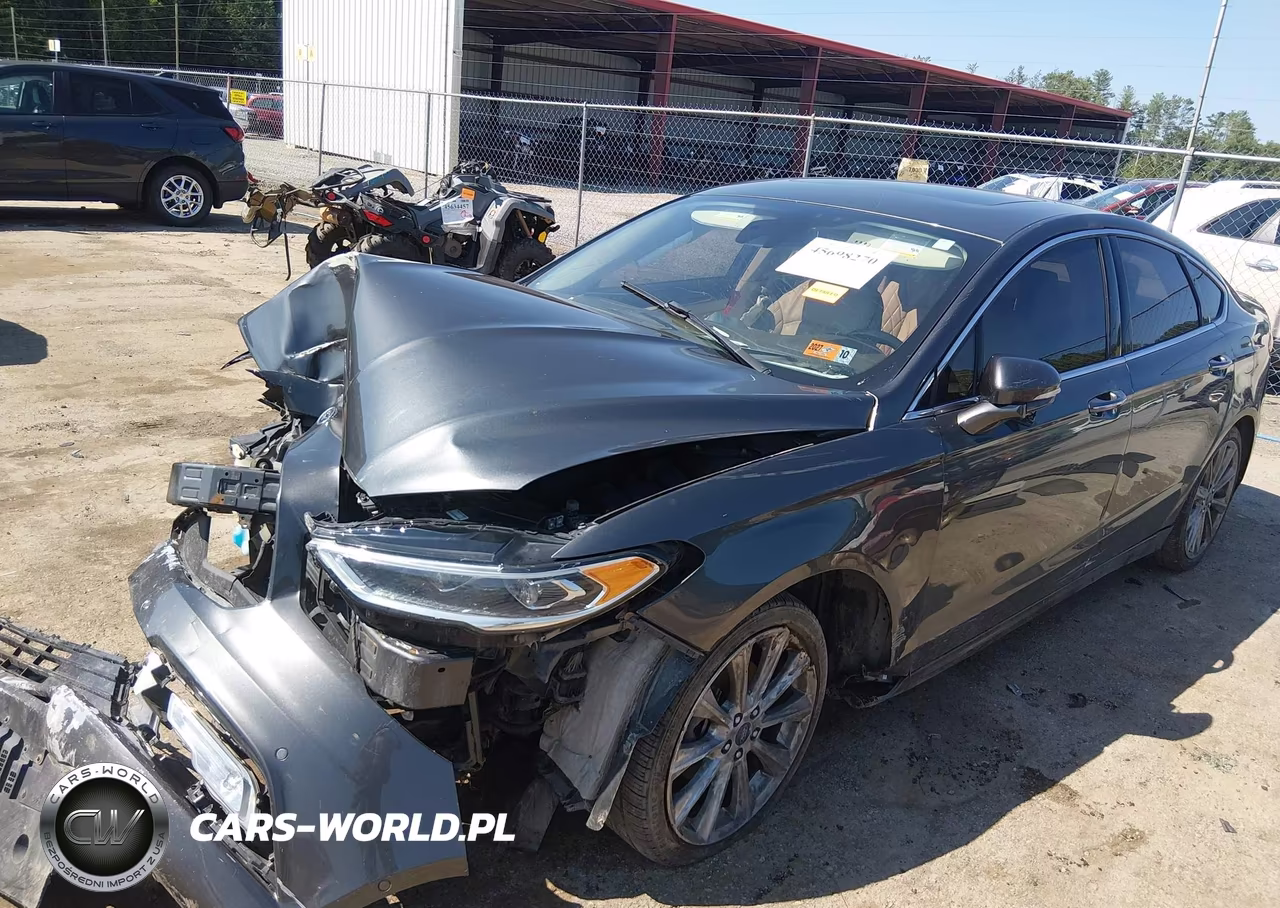 2017 Ford Fusion Platinum VIN:3FA6P0K92HR266719 - 2