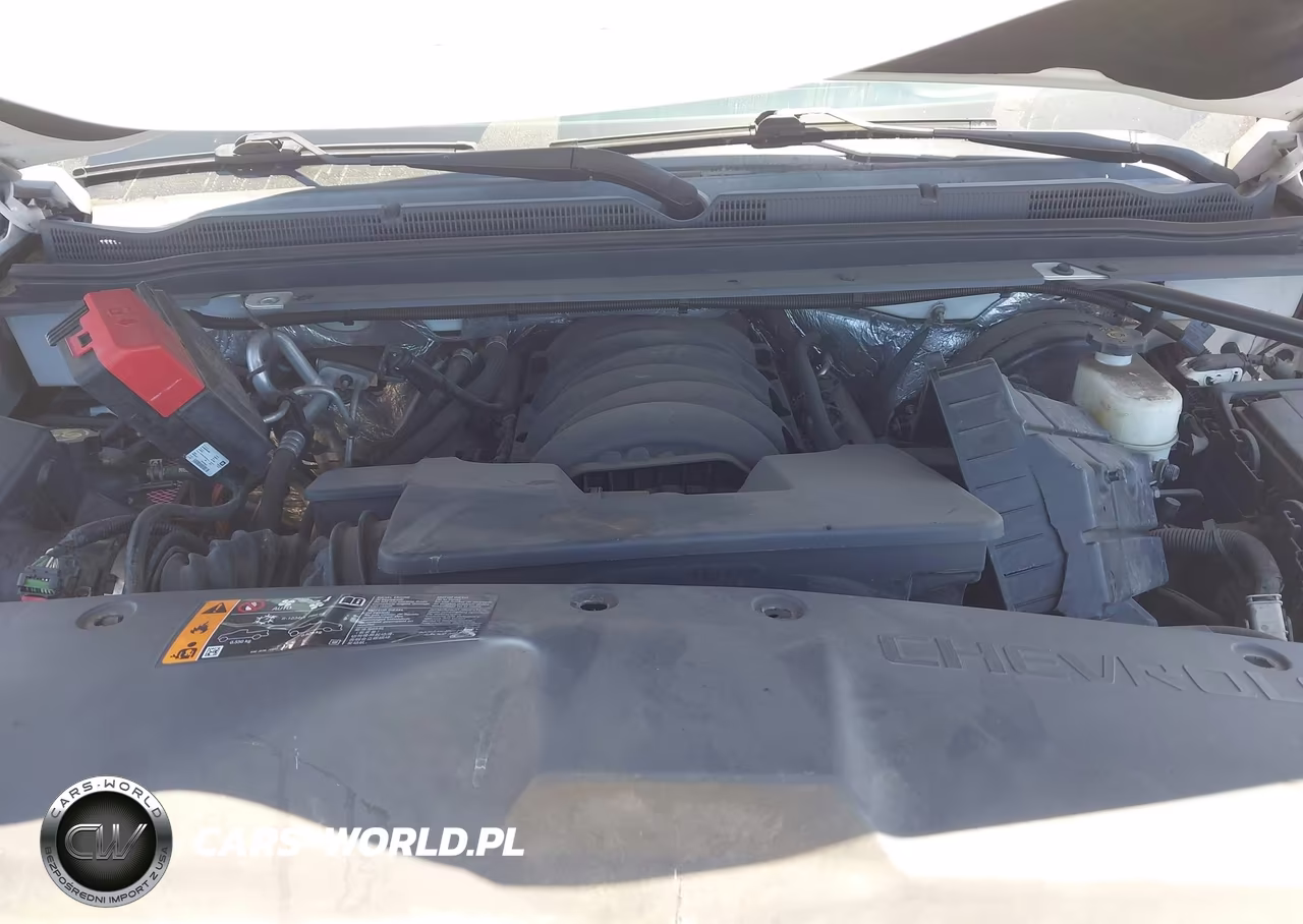2018 Chevrolet Tahoe Lt VIN:1GNSKBKC4JR127778 - 10