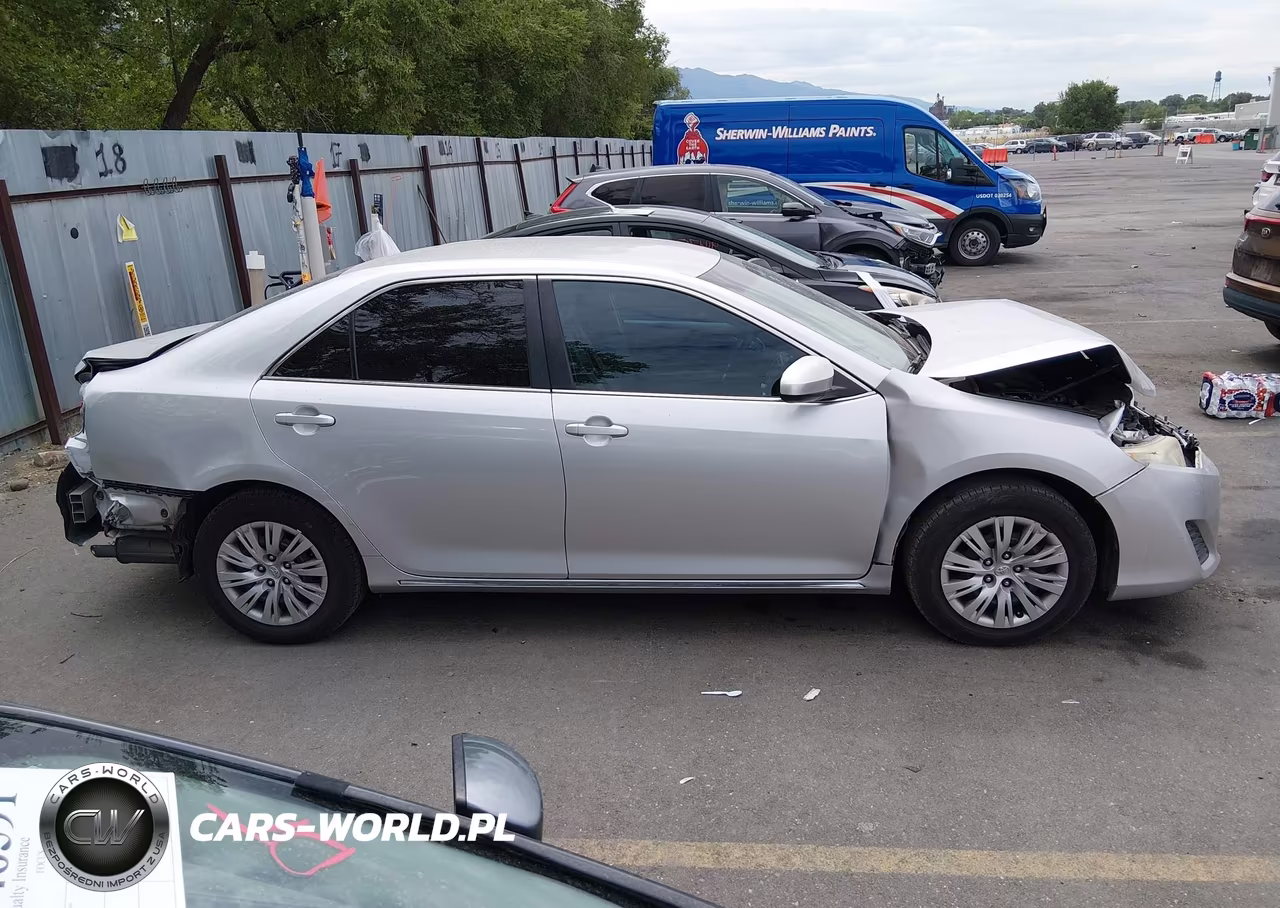 2014 Toyota Camry Le VIN:4T4BF1FK1ER362314 - 14