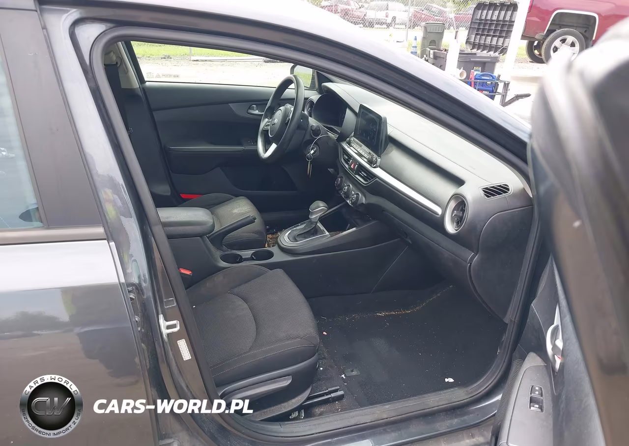 2021 Kia Forte Lxs VIN:3KPF24AD4ME341637 - 5