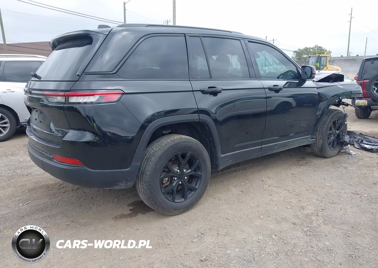 2024 Jeep Grand Cherokee Altitude X 4X4 VIN:1C4RJHAG5RC238940 - 4
