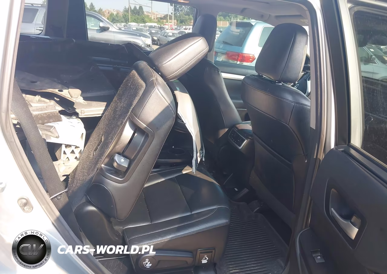 2017 Toyota Highlander Xle VIN:5TDJZRFH8HS400490 - 8