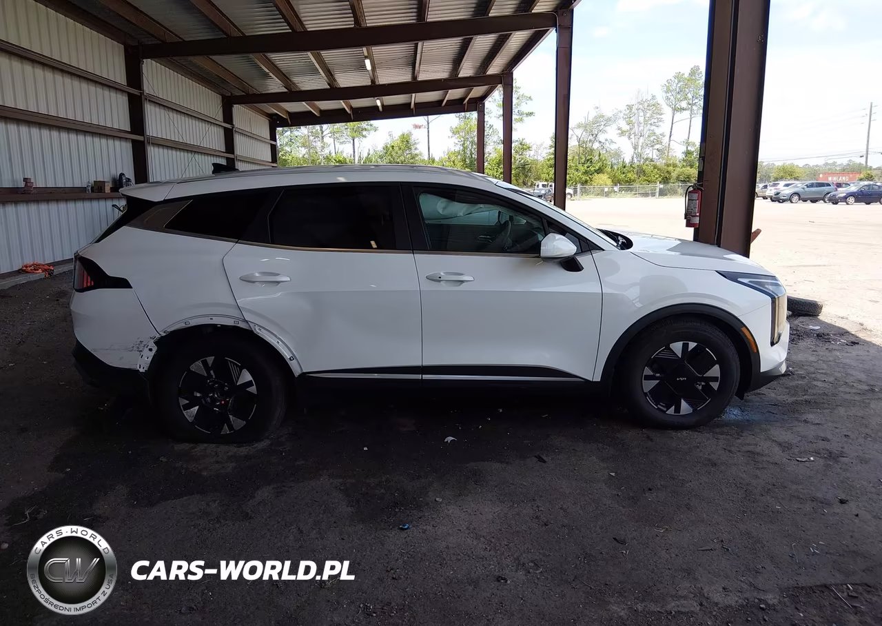 2026 Kia Sportage Hybrid Lx VIN:KNDPU3DG1T7330768 - 13
