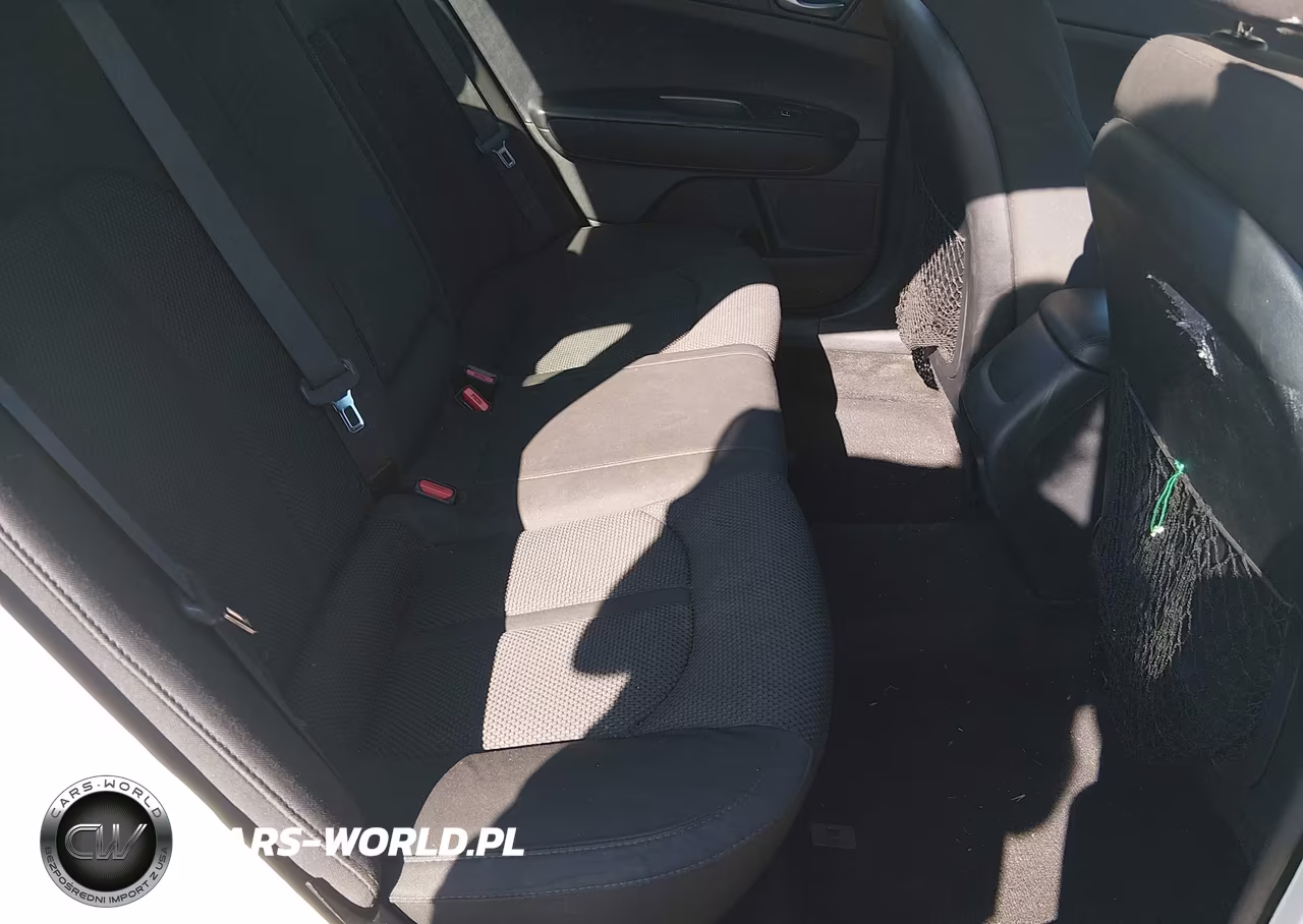 2020 Kia Optima Lx VIN:5XXGT4L33LG380778 - 8