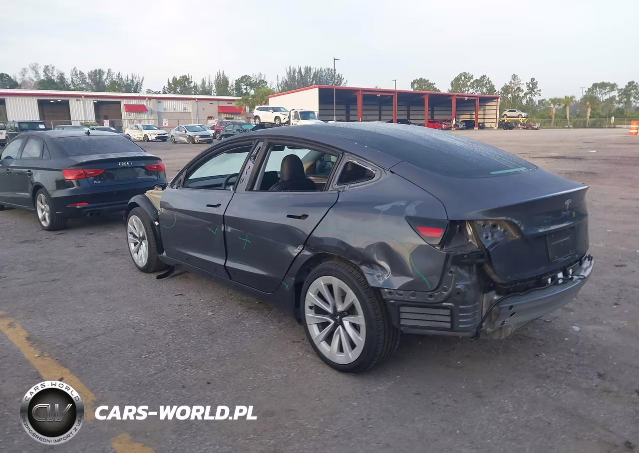 2023 Tesla Model 3 Rear-Wheel Drive VIN:5YJ3E1EA9PF662807 - 3