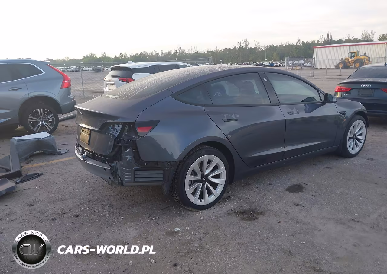 2023 Tesla Model 3 Rear-Wheel Drive VIN:5YJ3E1EA9PF662807 - 4