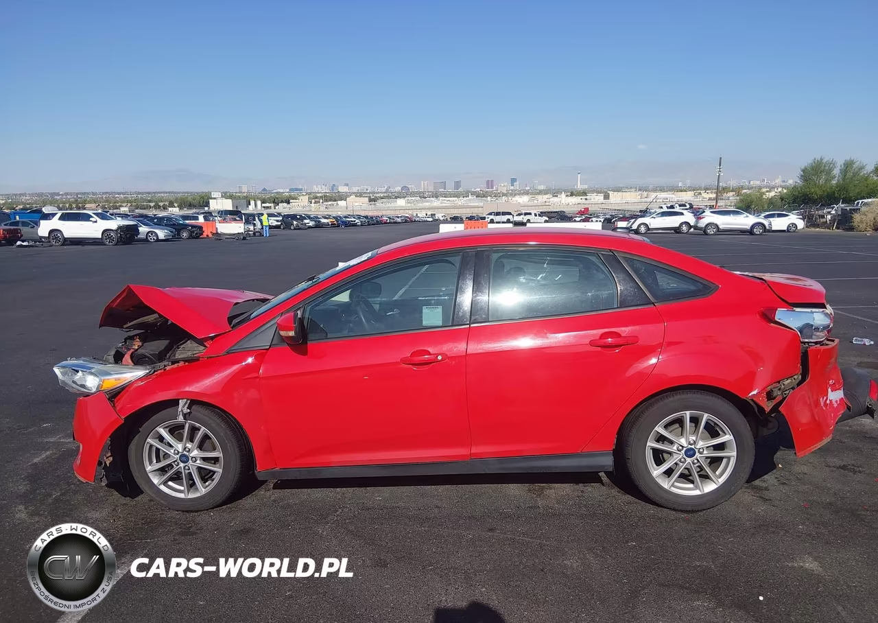2015 Ford Focus Se VIN:1FADP3F26FL282794 - 15