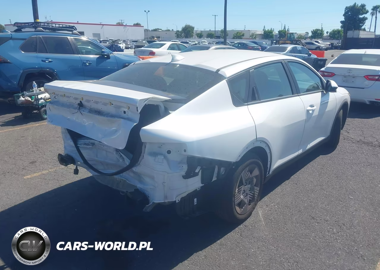 2025 Kia K4 Lx VIN:3KPFT4DE2SE139832 - 4