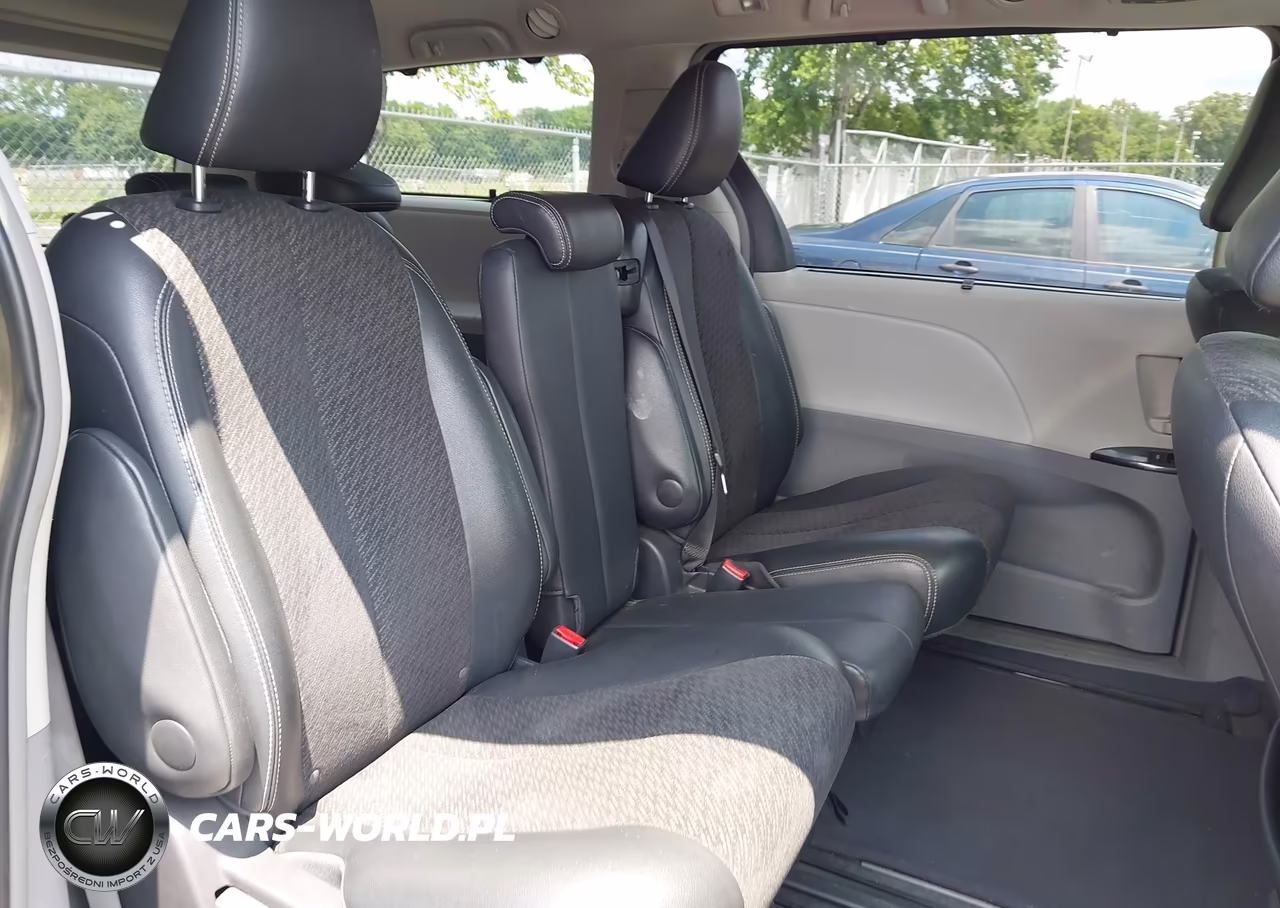 2013 Toyota Sienna Se 8 Passenger VIN:5TDXK3DC9DS353788 - 8