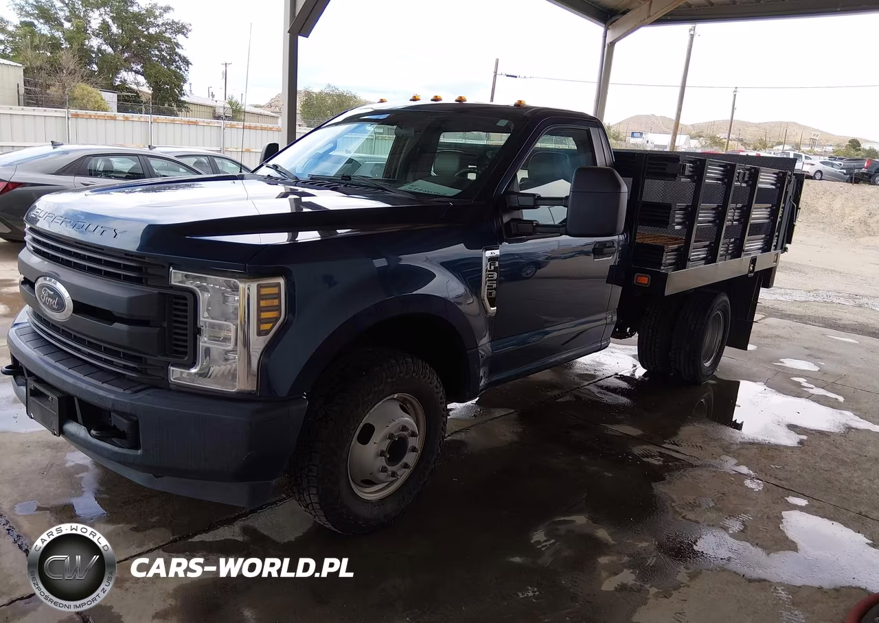 2018 Ford F-350 Chassis Xl VIN:1FDRF3G65JEC69578 - 2