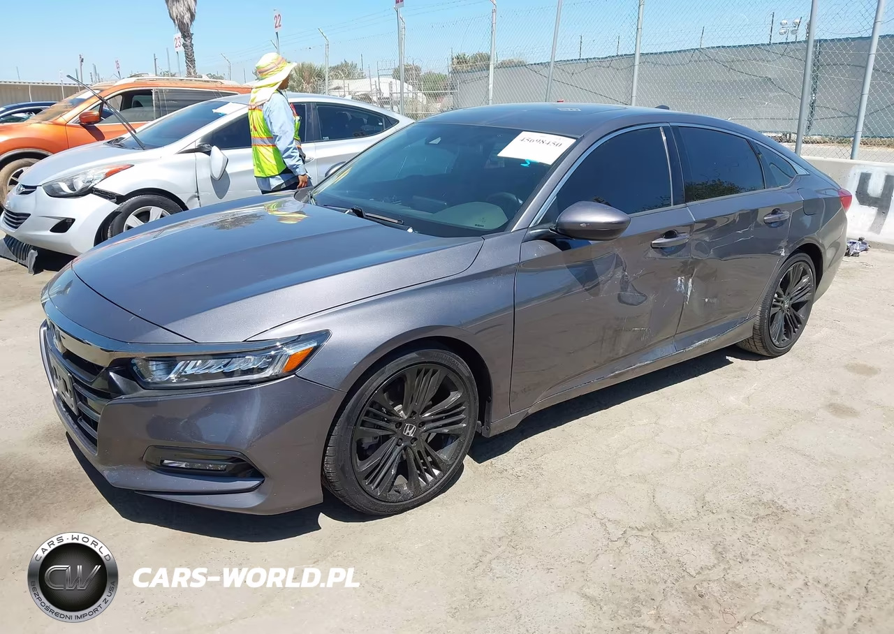 2018 Honda Accord Sport 2.0T VIN:1HGCV2F3XJA039333 - 2
