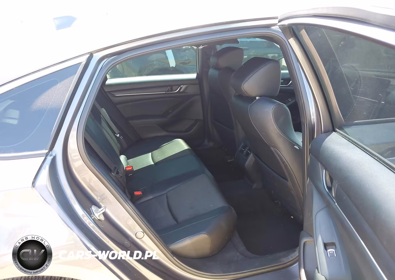 2018 Honda Accord Sport 2.0T VIN:1HGCV2F3XJA039333 - 8