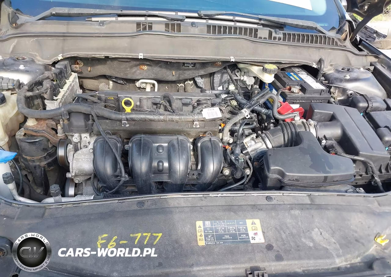 2016 Ford Fusion S VIN:3FA6P0G73GR332832 - 10