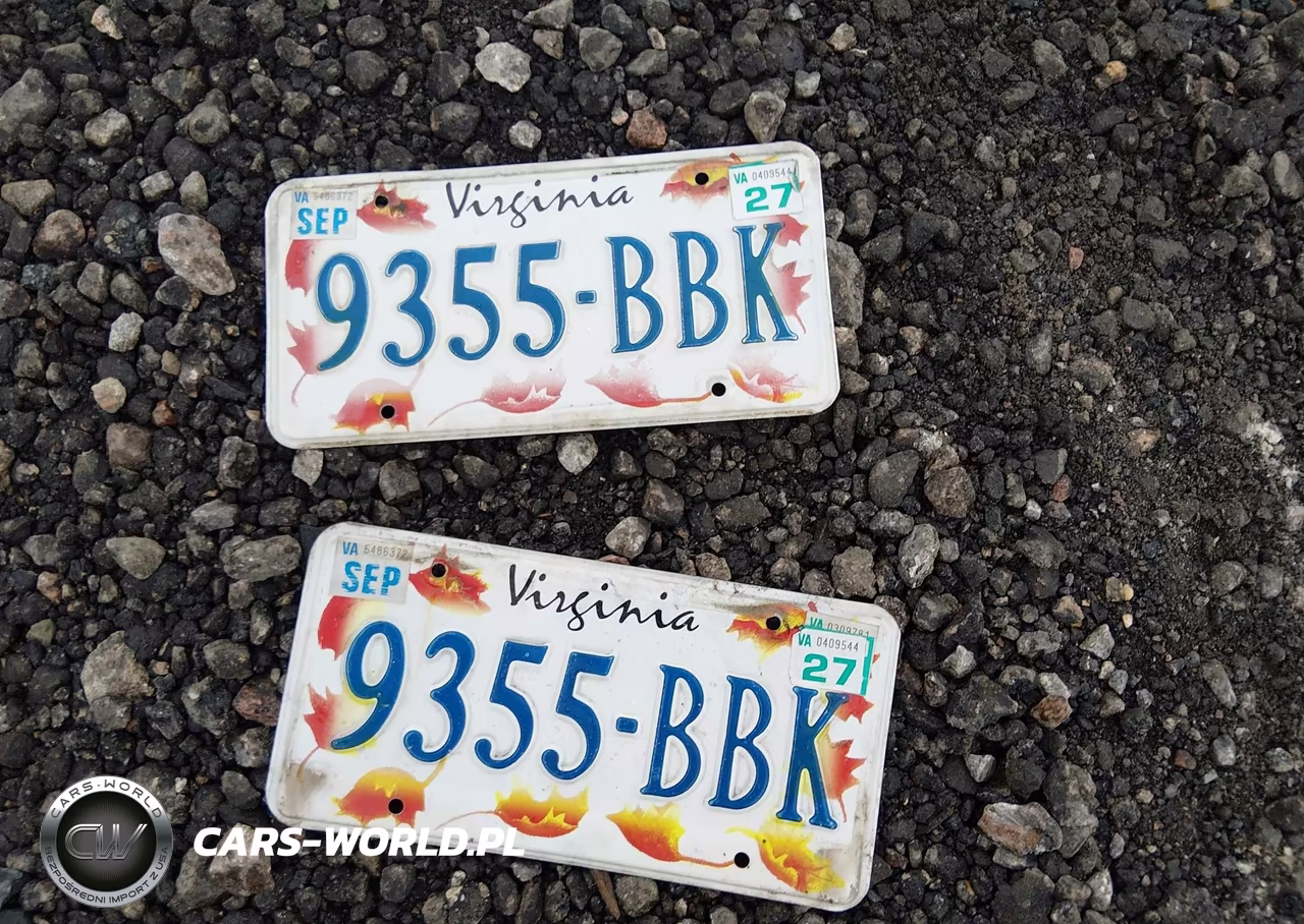 2020 Toyota Camry Xle VIN:4T1F11AK4LU954224 - 17