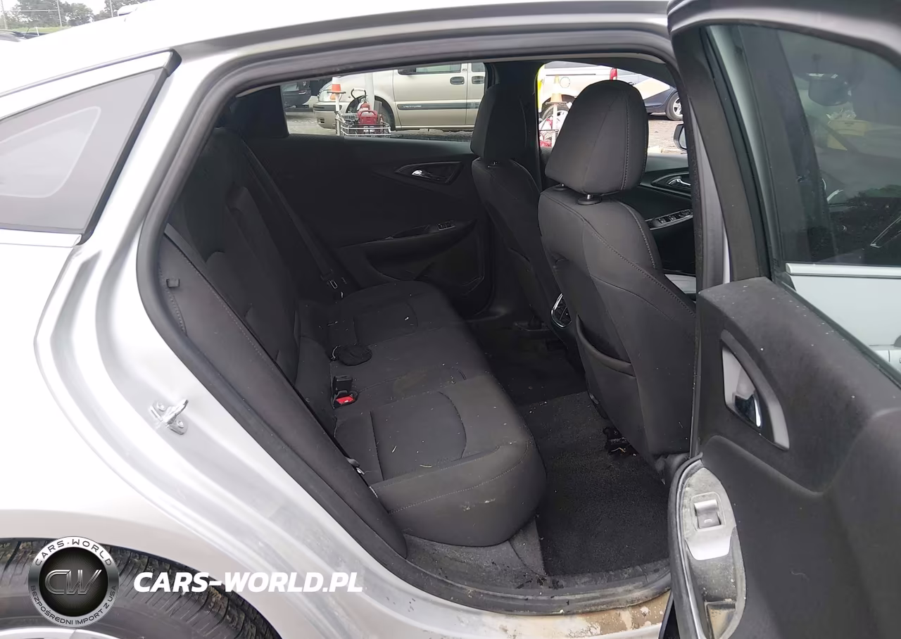 2019 Chevrolet Malibu Lt VIN:1G1ZD5ST3KF157630 - 8