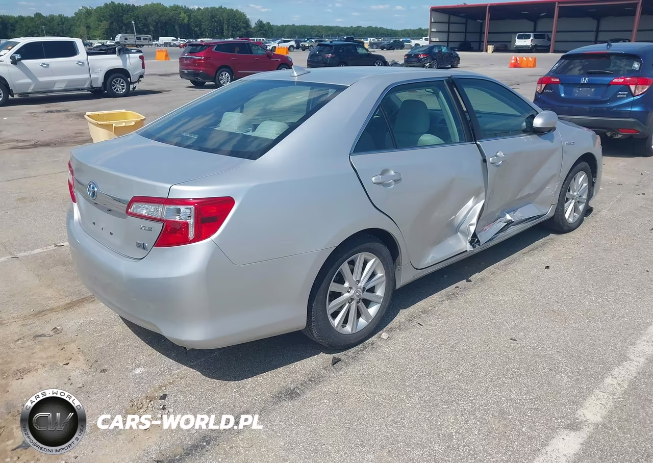 2012 Toyota Camry Hybrid Xle VIN:4T1BD1FK6CU024999 - 4