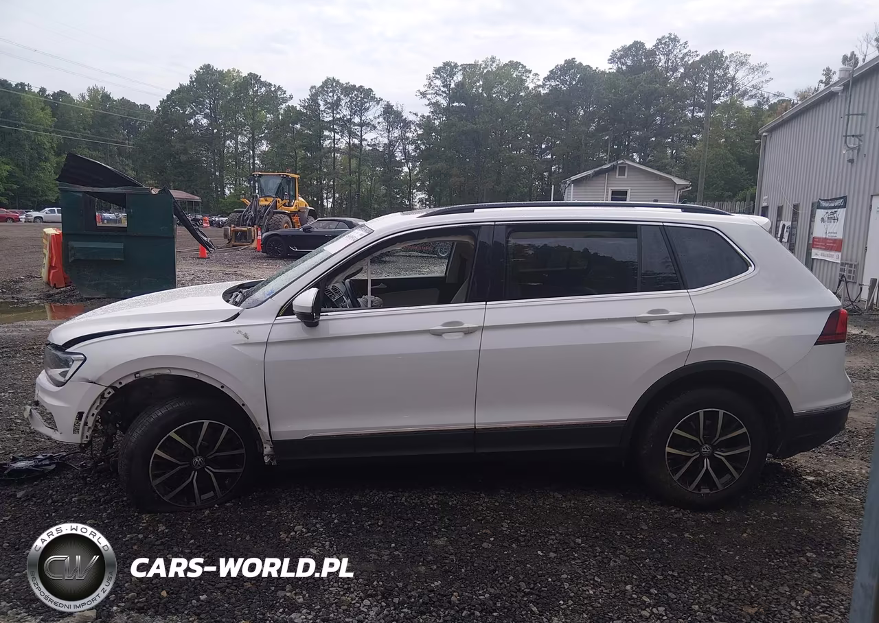 2021 Volkswagen Tiguan 2.0T Se-2.0T Se R-Line Black-2.0T Sel VIN:3VV2B7AX7MM077153 - 14