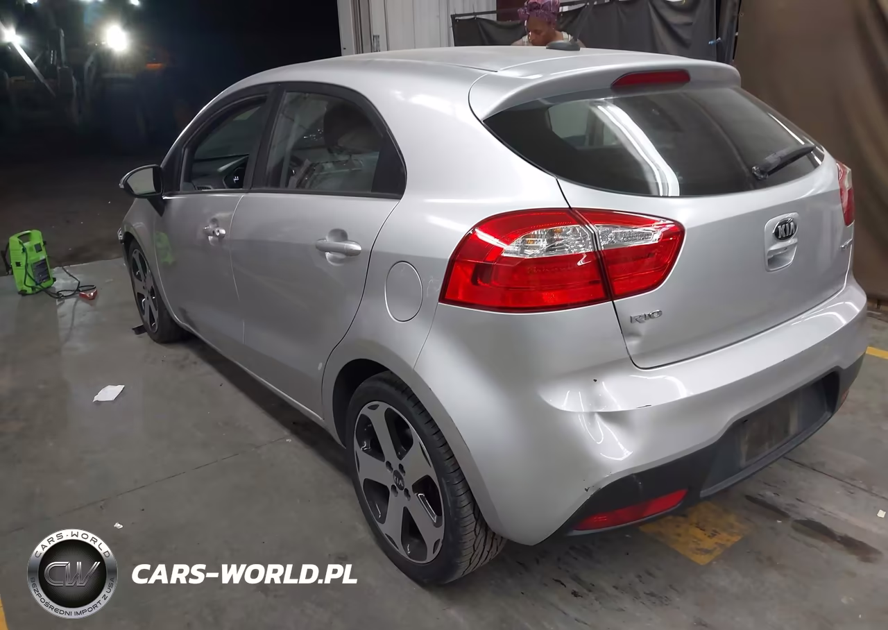 2015 Kia Rio Sx VIN:KNADN5A37F6458419 - 3