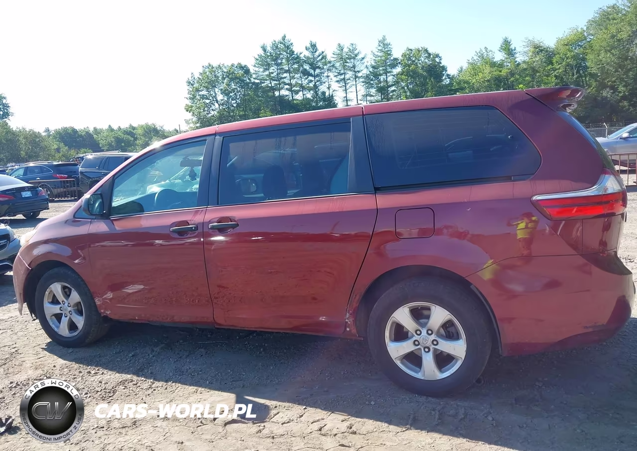 2015 Toyota Sienna L 7 Passenger VIN:5TDZK3DC9FS648403 - 14