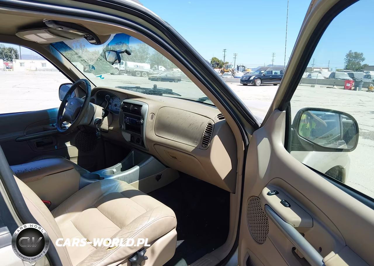 2001 Ford Explorer Sport Trac VIN:1FMZU67E11UC23296 - 5