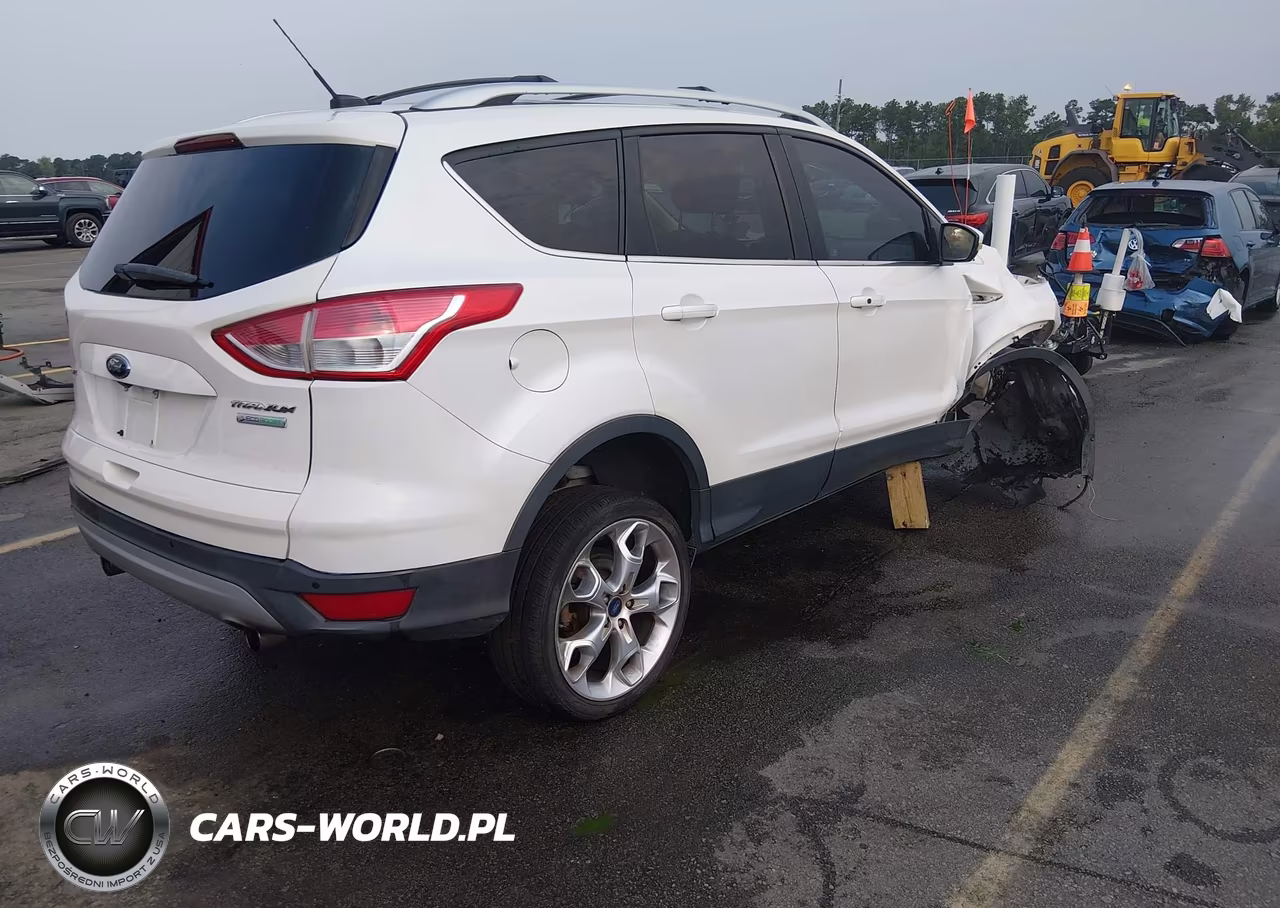 2013 Ford Escape Titanium VIN:1FMCU0J96DUB90945 - 4