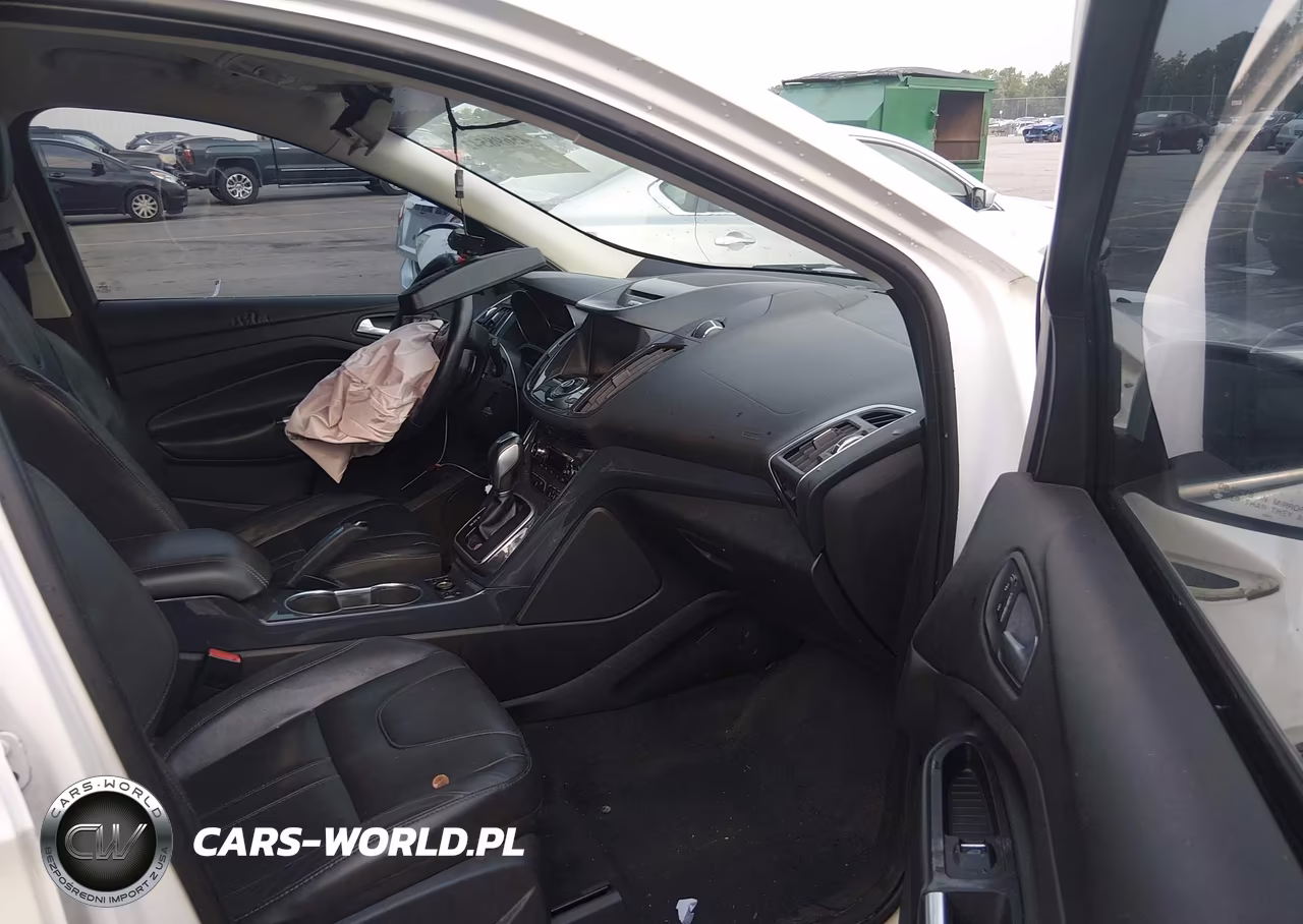 2013 Ford Escape Titanium VIN:1FMCU0J96DUB90945 - 5