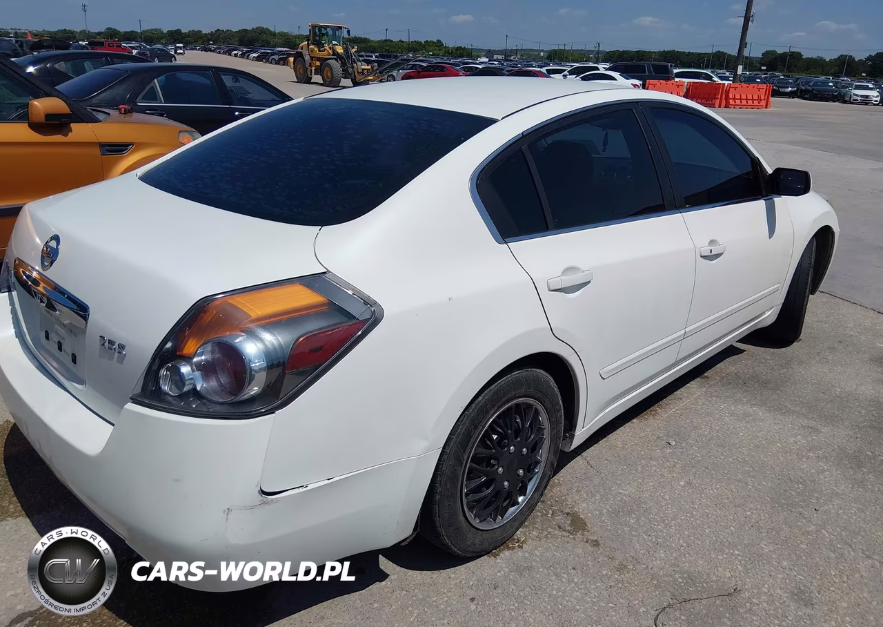 2011 Nissan Altima 2.5 S VIN:1N4AL2APXBC152989 - 4