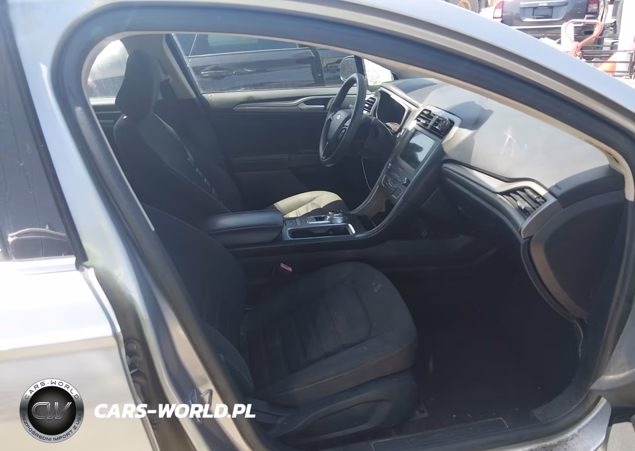 2020 Ford Fusion Se VIN:3FA6P0HD6LR230763 - 5