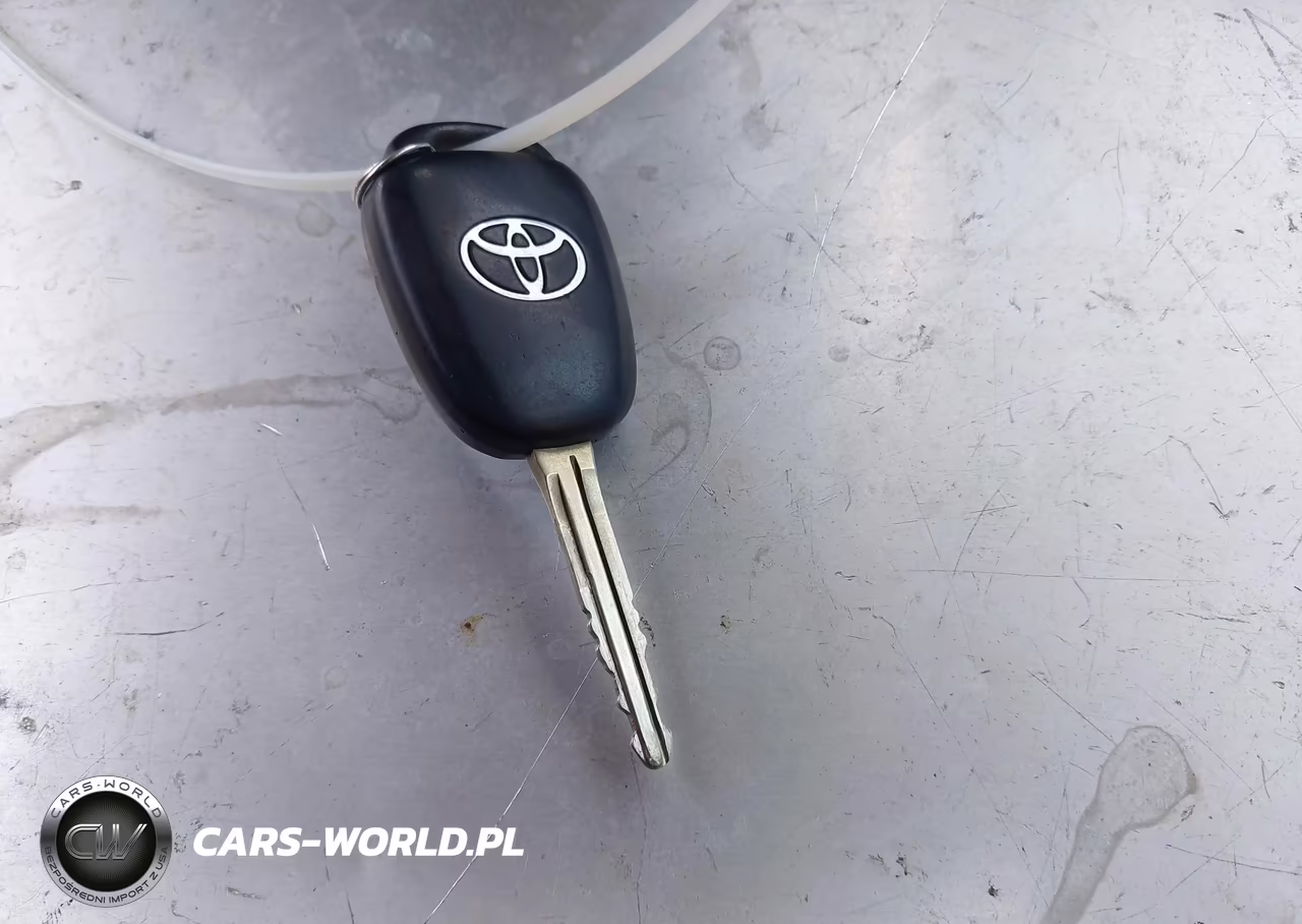 2017 Toyota Corolla Se VIN:5YFBURHE3HP666417 - 11