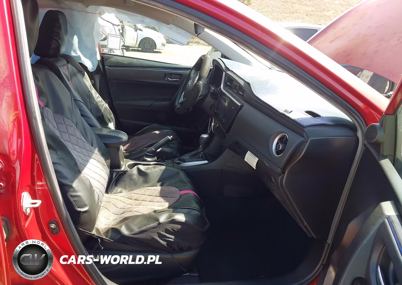 2017 Toyota Corolla Se VIN:5YFBURHE3HP666417 - 5