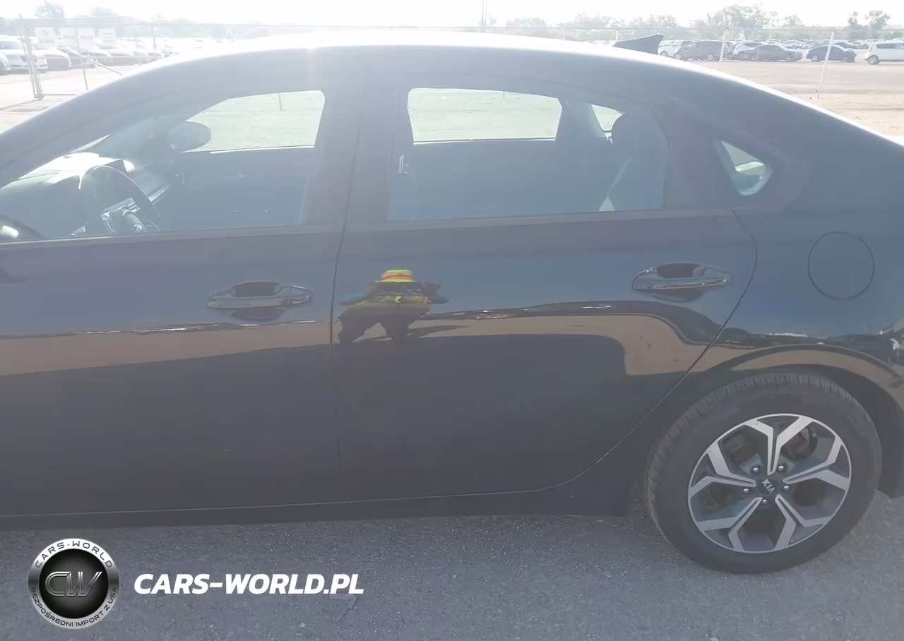 2020 Kia Forte Lxs VIN:3KPF24AD7LE216209 - 14