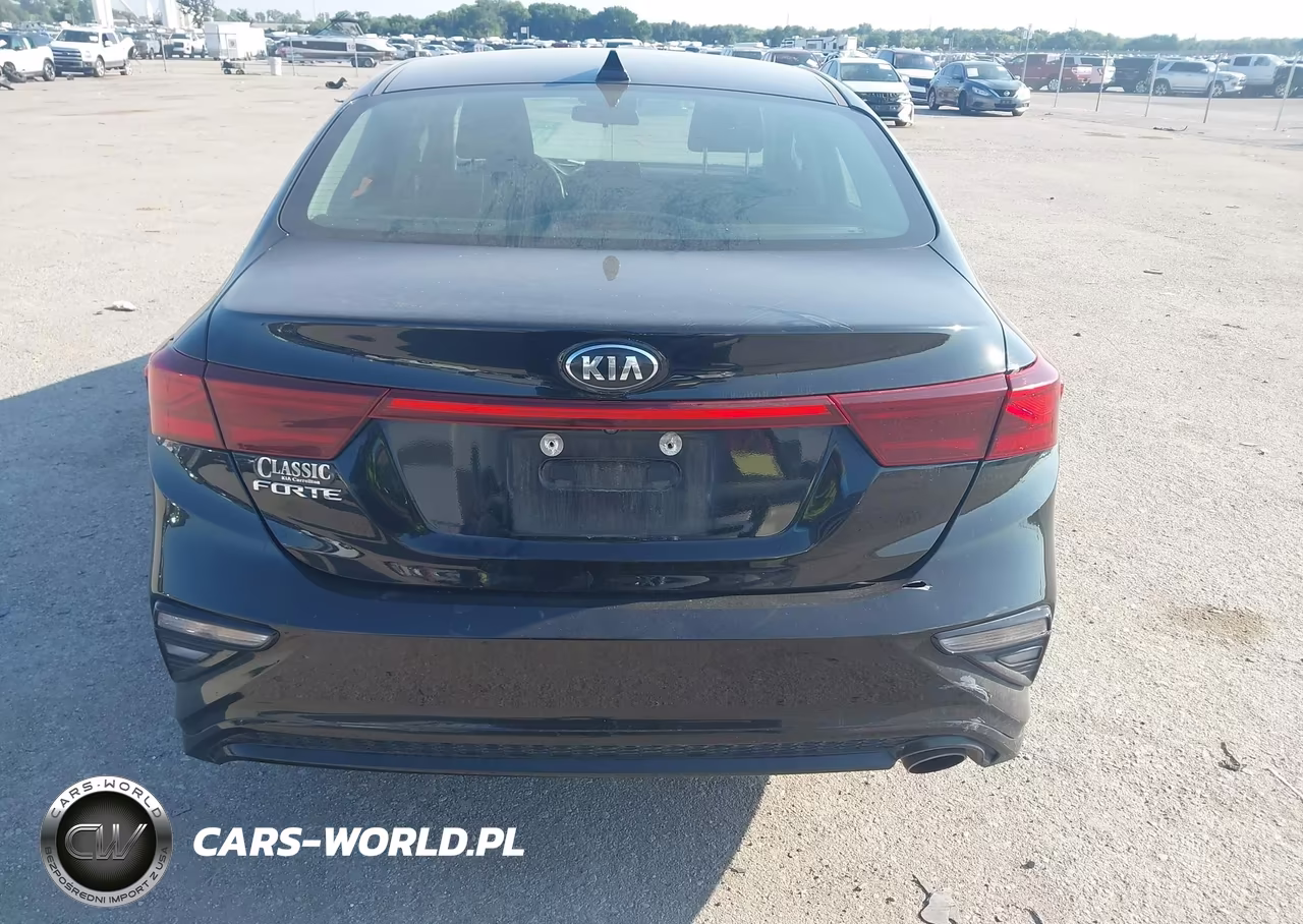 2020 Kia Forte Lxs VIN:3KPF24AD7LE216209 - 16
