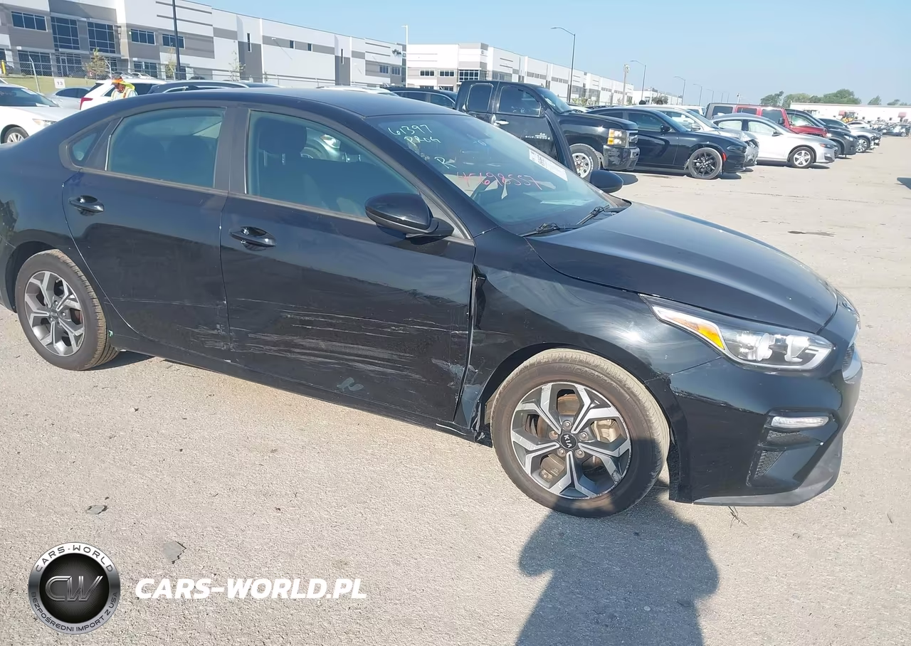 2020 Kia Forte Lxs VIN:3KPF24AD7LE216209 - 6