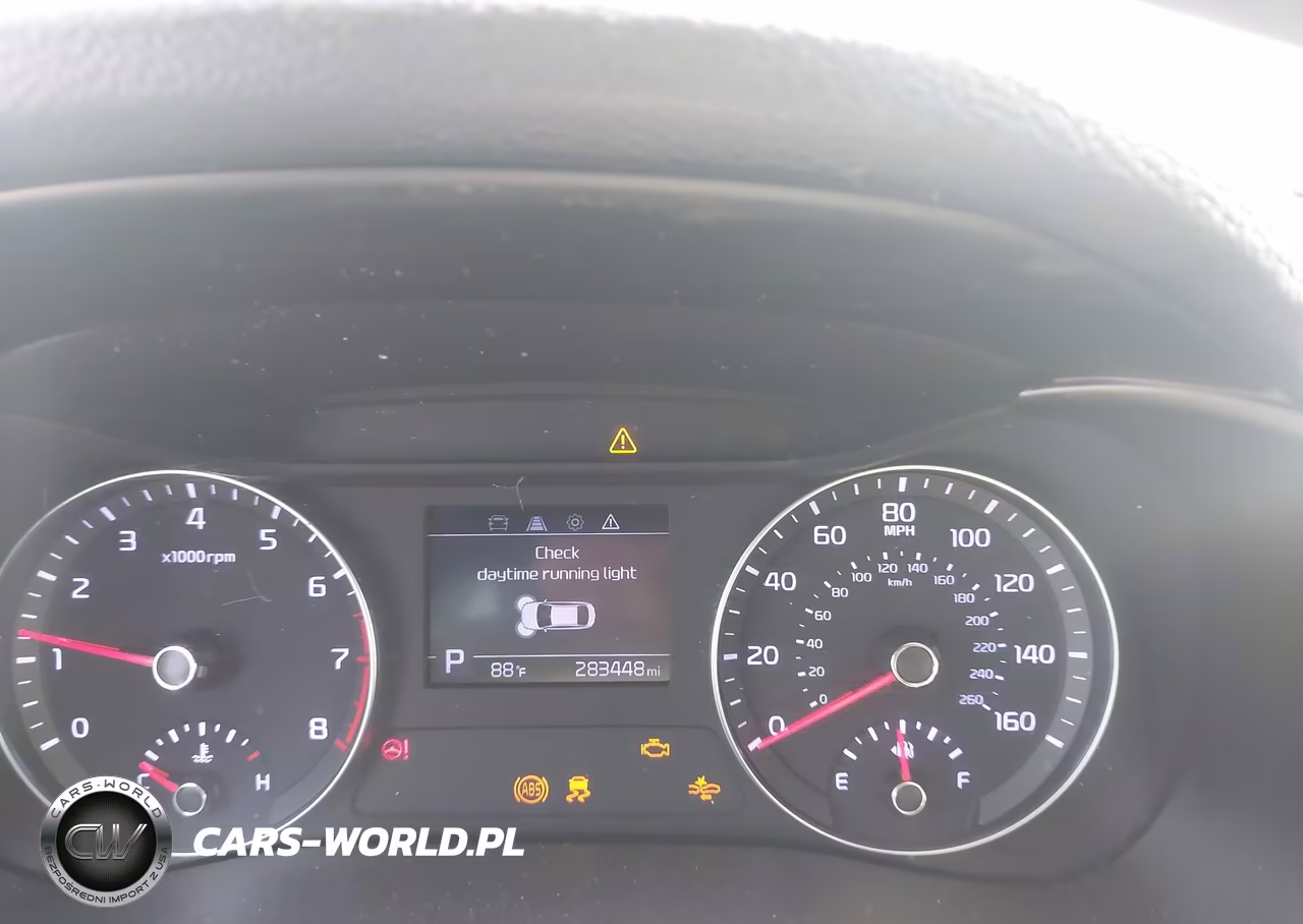 2020 Kia Forte Lxs VIN:3KPF24AD7LE216209 - 7