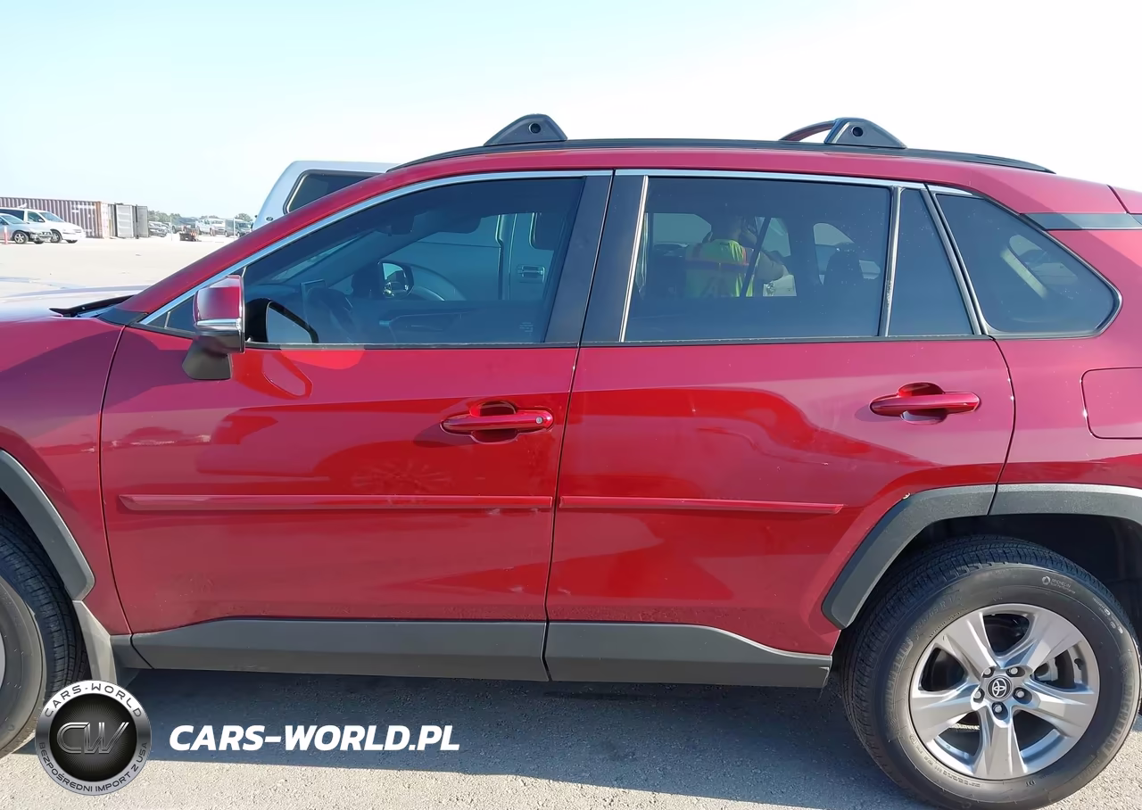 2025 Toyota Rav4 Xle VIN:2T3W1RFV9SW393378 - 15