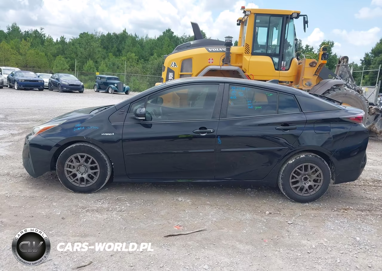 2016 Toyota Prius Two VIN:JTDKBRFU4G3015157 - 14