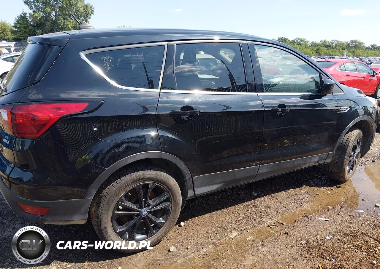2019 Ford Escape Se VIN:1FMCU9GD6KUB54136 - 12